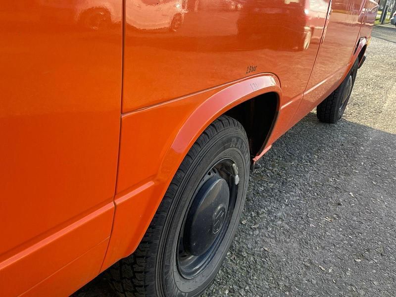 Brugt VW T3 69 HK (50 kW) 1982 Orange Van
