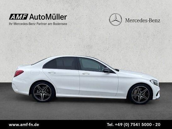 Unilack polarweiß Gebraucht 2017 Mercedes C250 AMG line Limousine | 26.665 € (Etwas zu teuer) - Bild 1/4