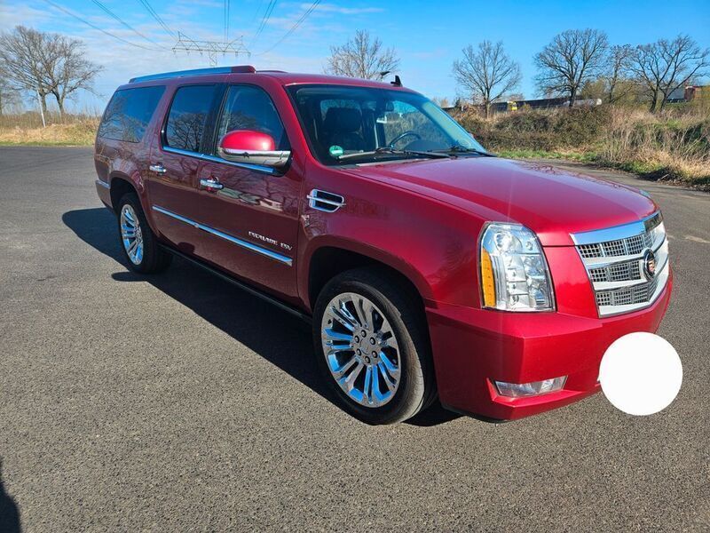 Gebraucht Cadillac Escalade 409 PS (300 kW) 2013 Rot SUV