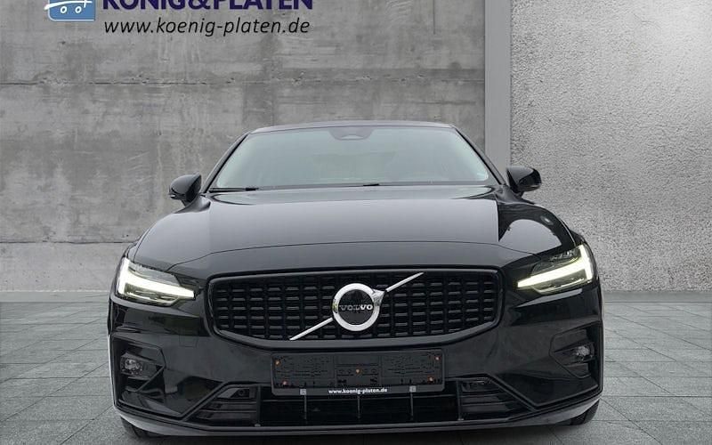 Gebraucht Volvo S60 Ultimate 250 PS (183 kW) 2023 Schwarz Limousine