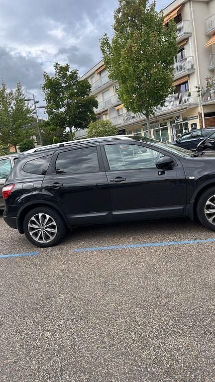 Blau Gebraucht 2013 Nissan Qashqai +2 360º SUV | 11.250 € (Etwas zu teuer) - Bild 1/4