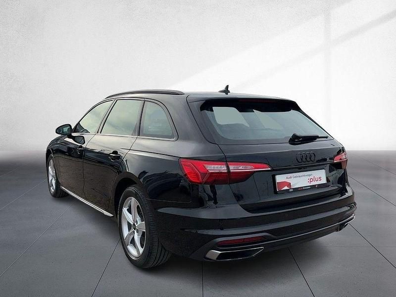 Gebraucht Audi A4 Advanced Plus 136 PS (100 kW) 2023 Brillantschwarz Kombi