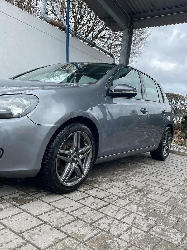 Gebraucht VW Golf V 160 PS (117 kW) 2009 Grau Kombi
