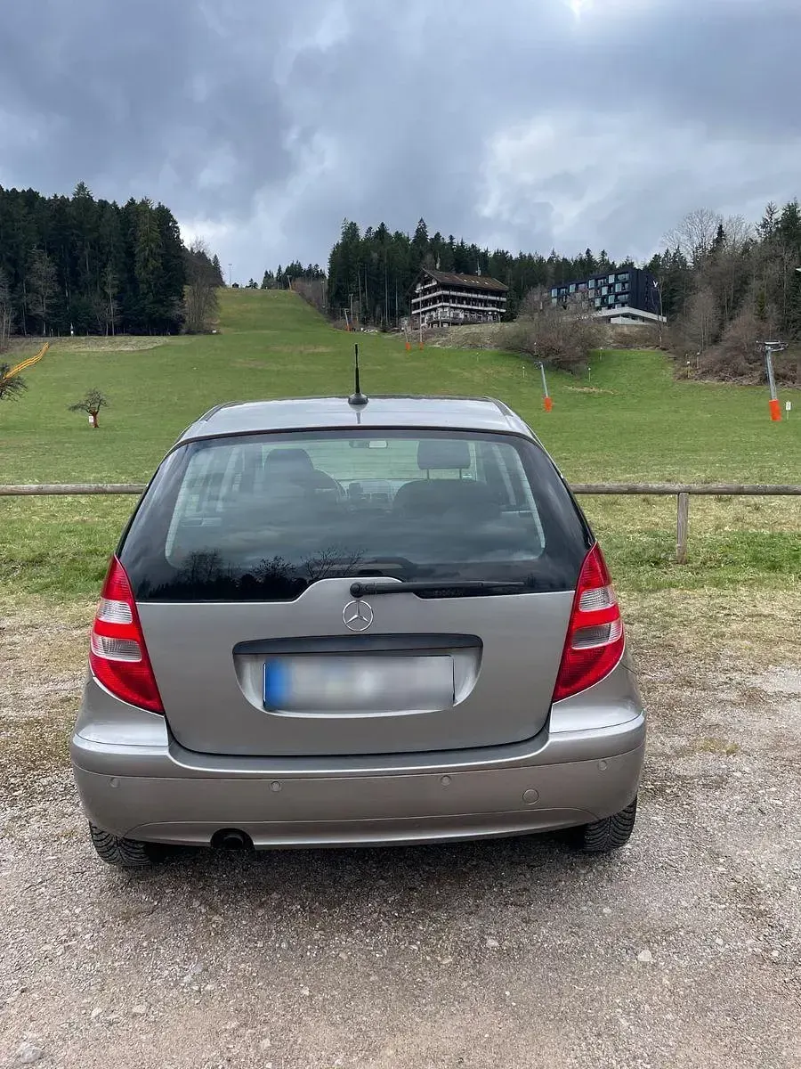 Gebraucht Mercedes A150 Classic 95 PS (69 kW) 2005 Beige Van / Kleinbus