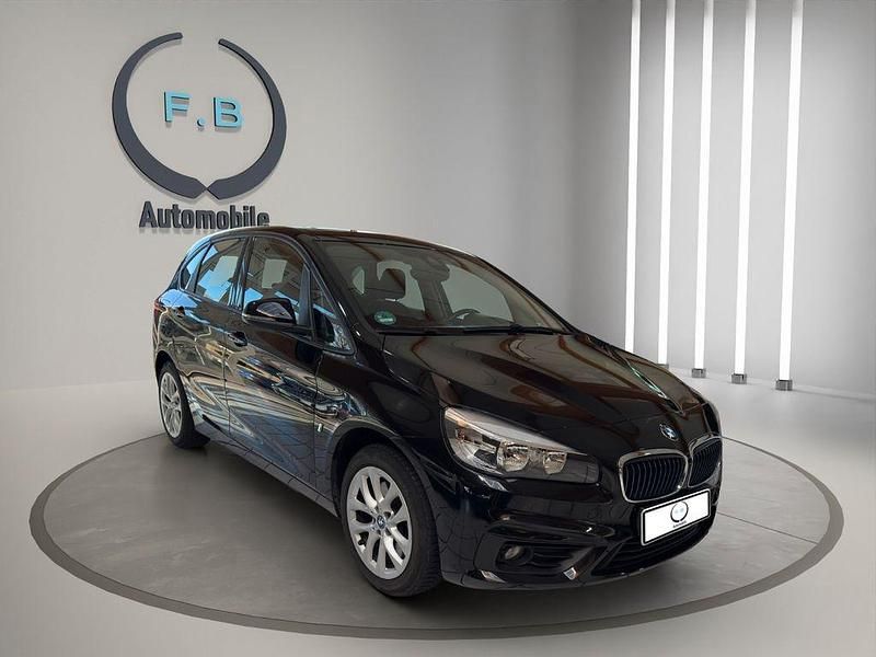 Gebraucht BMW 225 Advantage 136 PS (100 kW) 2017 Schwarz Van / Kleinbus
