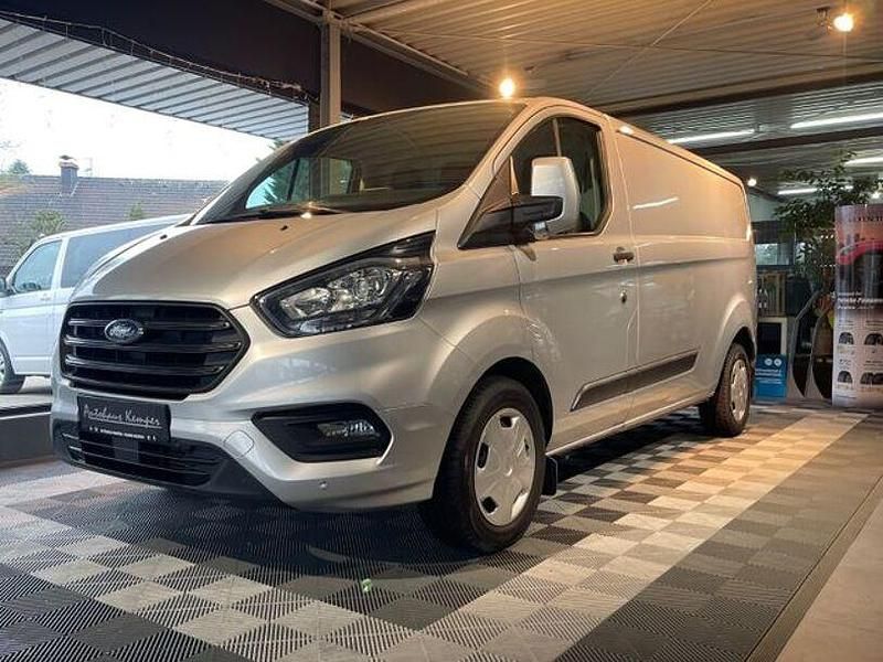 Gebraucht Ford Transit Custom 131 PS (96 kW) 2021 Silber Van / Kleinbus