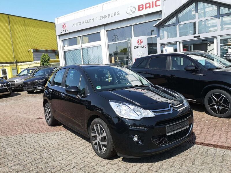 Schwarz Gebraucht 2016 Citroën C3 SELECTION Kleinwagen | 5.450 € (Etwas zu teuer) - Bild 1/4