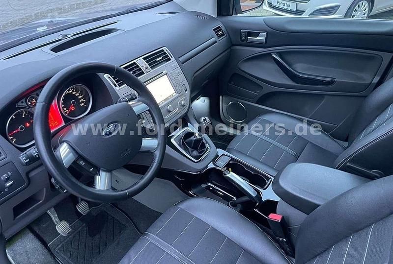 Gebraucht Ford Kuga S 140 PS (102 kW) 2012 Braun SUV