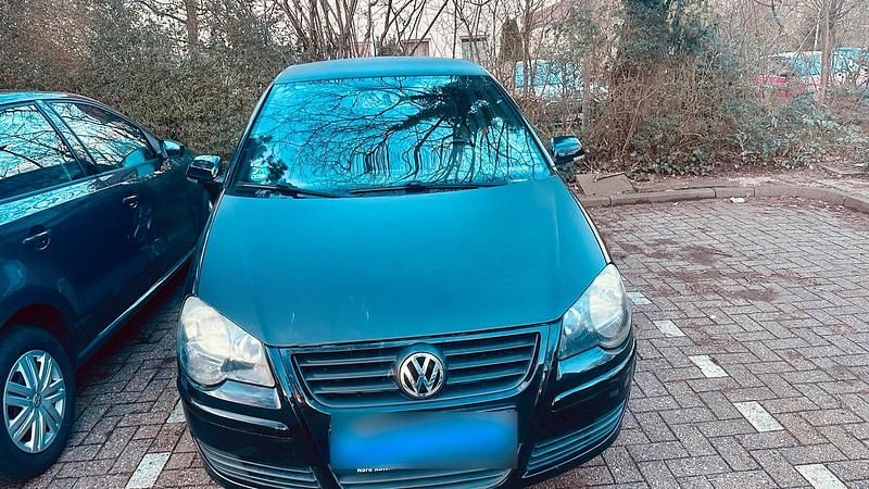 Gebraucht VW Polo 60 PS (44 kW) 2009 Schwarz Kleinwagen