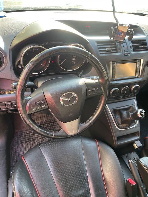 Grau Gebraucht 2013 Mazda 5 Sports-Line Van / Kleinbus | 4.500 € (Fairer Preis) - Bild 1/4