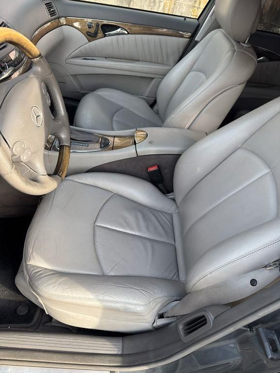 Gebraucht Mercedes E350 Elegance 292 PS (214 kW) 2008 Limousine