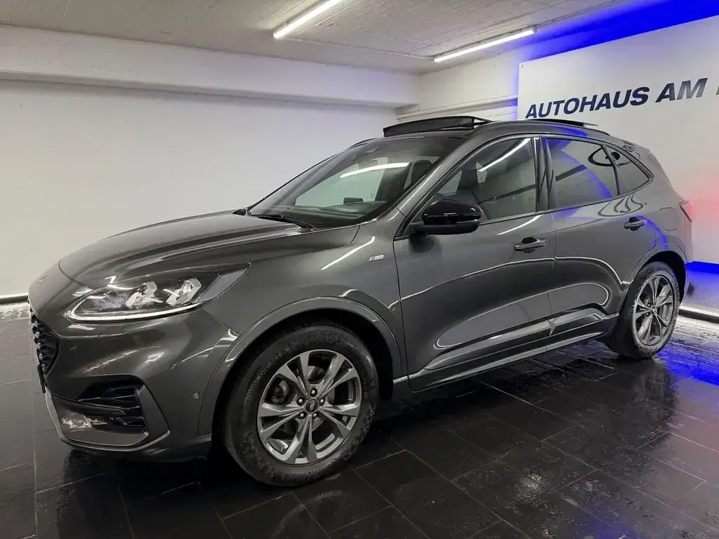 Gebraucht Ford Kuga ST-Line 190 PS (139 kW) 2020 Grau SUV