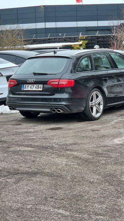 Gebraucht Audi A4 Ambiente 143 PS (105 kW) 2008 Schwarz Kombi