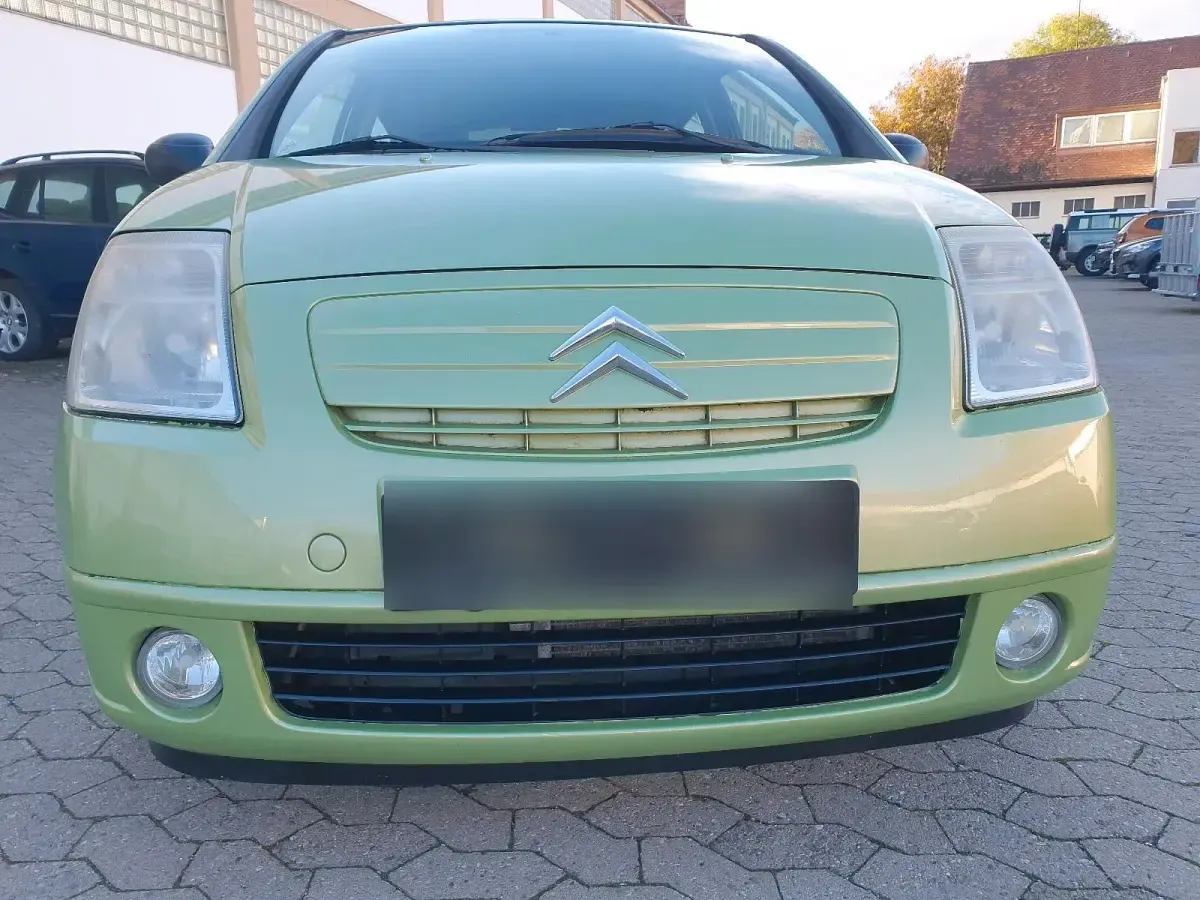 Gebraucht Citroën C2 73 PS (53 kW) 2005 Grün Kleinwagen