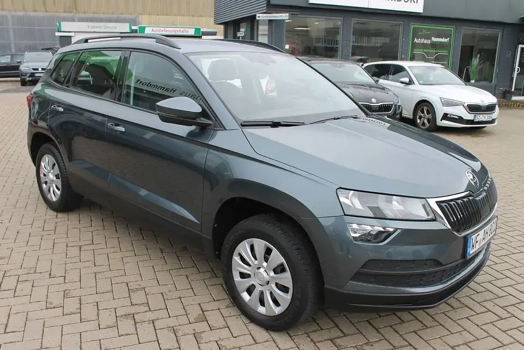 Gebraucht Skoda Karoq Active 116 PS (85 kW) 2020 Grau SUV