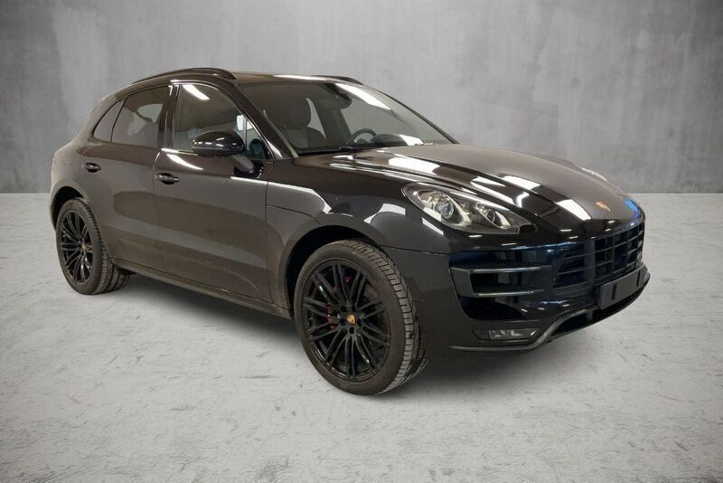 Schwarz Gebraucht 2014 Porsche Macan Turbo SUV | 26.000 € (Guter Preis) - Bild 1/4