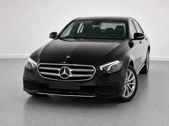 Gebraucht Mercedes E200 Avantgarde 184 PS (135 kW) 2016 Limousine