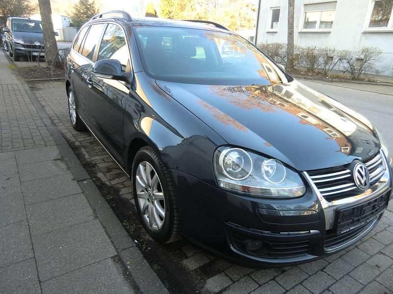 Gebraucht VW Golf V Comfortline 122 PS (89 kW) 2009 Bluegraphit perleffekt Kombi