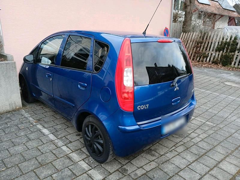 Gebraucht Mitsubishi Colt 95 PS (69 kW) 2006 Blau Kleinwagen