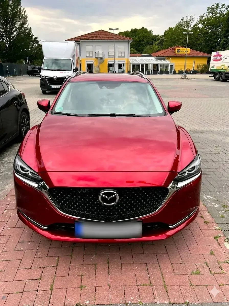 Gebraucht Mazda 6 194 PS (142 kW) 2023 Rot Kombi