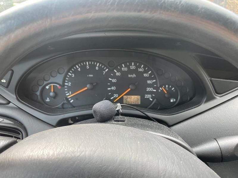 Second-hand Ford Focus 1999 Albastru Berlinǎ