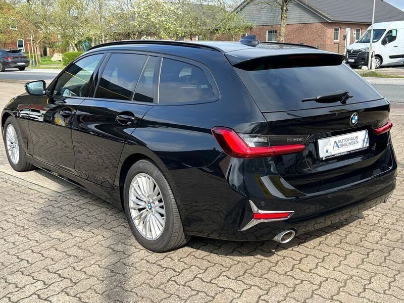 Gebraucht BMW 320 Luxury Line 190 PS (139 kW) 2020 Schwarz Kombi