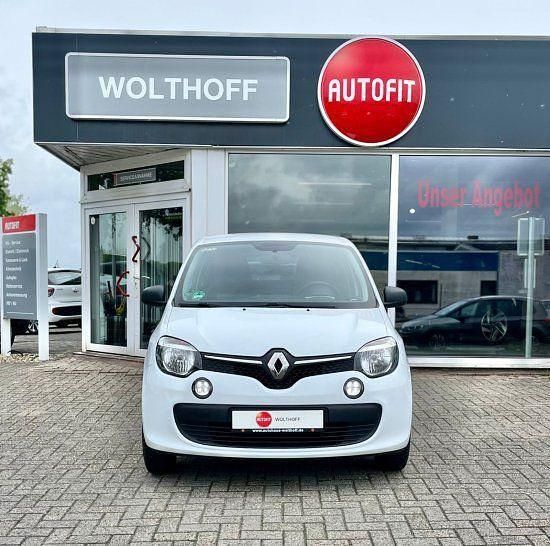 Second-hand Renault Twingo Expression 71 CP (52 kW) 2014 Alb Hatchback