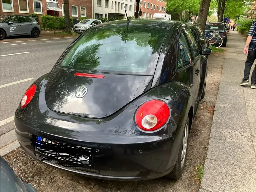 Gebraucht VW New Beetle 116 PS (85 kW) 2008 Schwarz Kleinwagen