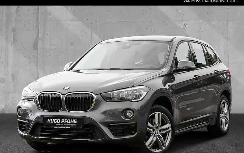 Grau Gebraucht 2016 BMW X1 Sport Line SUV | 17.750 € (Guter Preis) - Bild 1/4