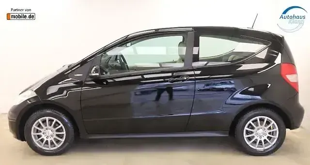 Gebraucht Mercedes A160 Elegance 140 PS (102 kW) 2009 Schwarz Limousine