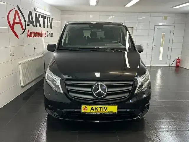 Gebraucht Mercedes Vito Edition 190 PS (139 kW) 2022 Schwarz Van