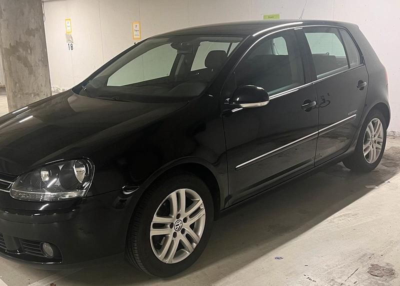 Schwarz Gebraucht 2008 VW Golf V Limousine | 4.250 € (Teuer) - Bild 1/4