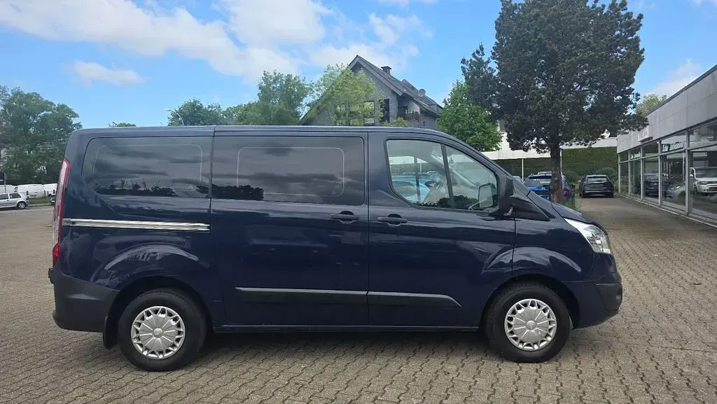 Używany Ford Transit 101 KM (74 kW) 2014 Niebieski Minivan