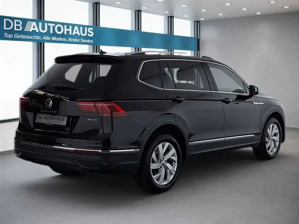 Gebraucht VW Tiguan Allspace Life 200 PS (147 kW) 2024 Schwarz SUV