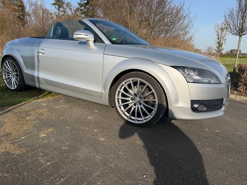 Gebraucht Audi TT Roadster Sport 200 PS (147 kW) 2008 Silber Cabrio