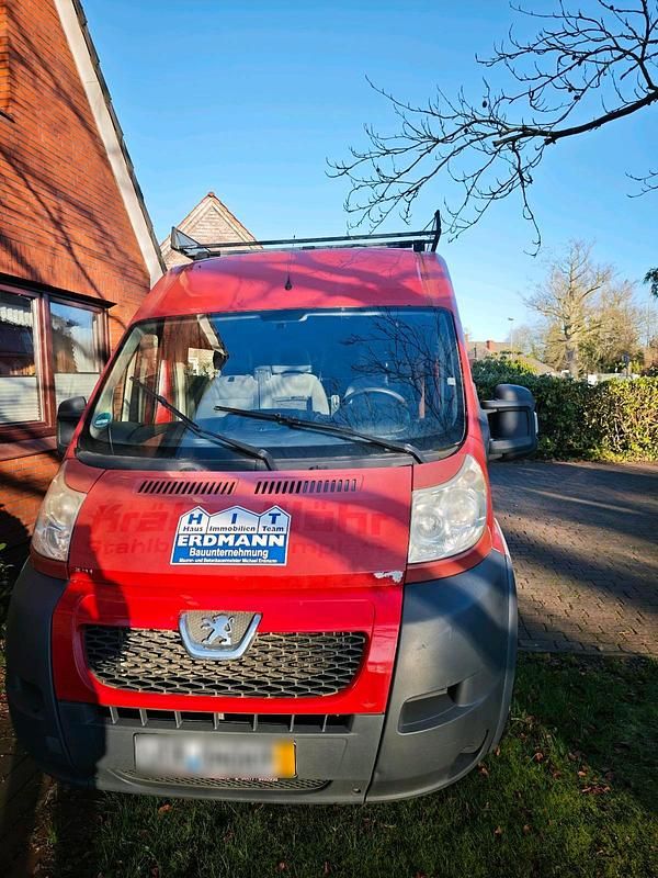 Gebraucht Peugeot Boxer 148 PS (108 kW) 2011 Rot Van