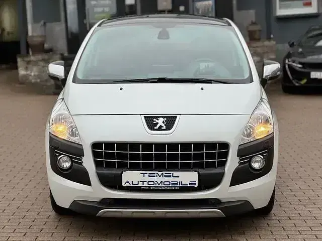 Gebraucht Peugeot 3008 Platinum 163 PS (119 kW) 2011 Weiß Van / Kleinbus