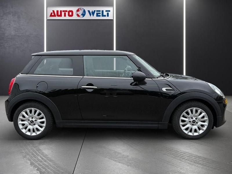 Second-hand Mini Metropolitan 95 CP (69 kW) 2014 Negru Berlinǎ