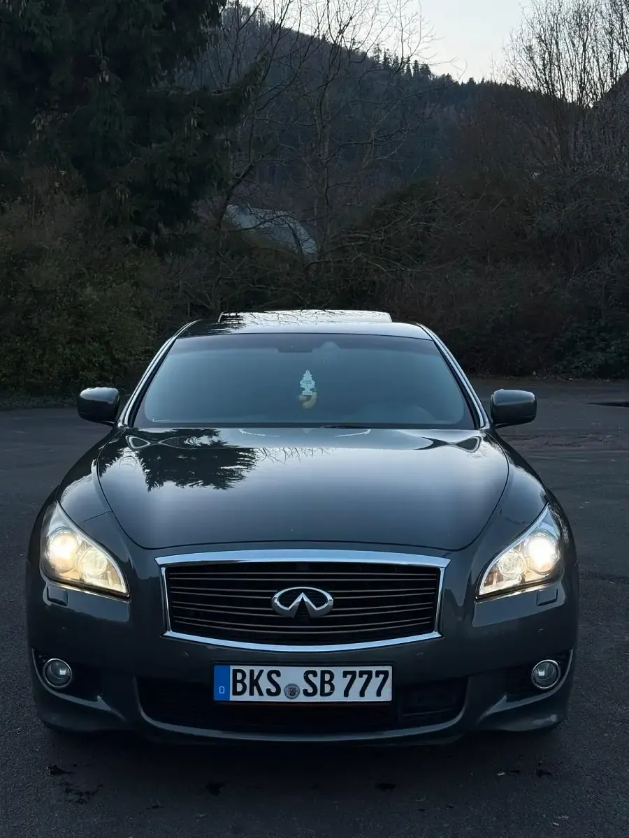 Gebraucht Infiniti Q70 333 PS (244 kW) 2013 Grau Limousine