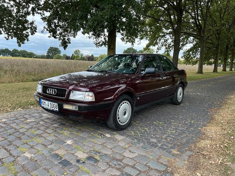 Rot Gebraucht 1993 Audi 80 Limousine | 1.750 € - Bild 1/4