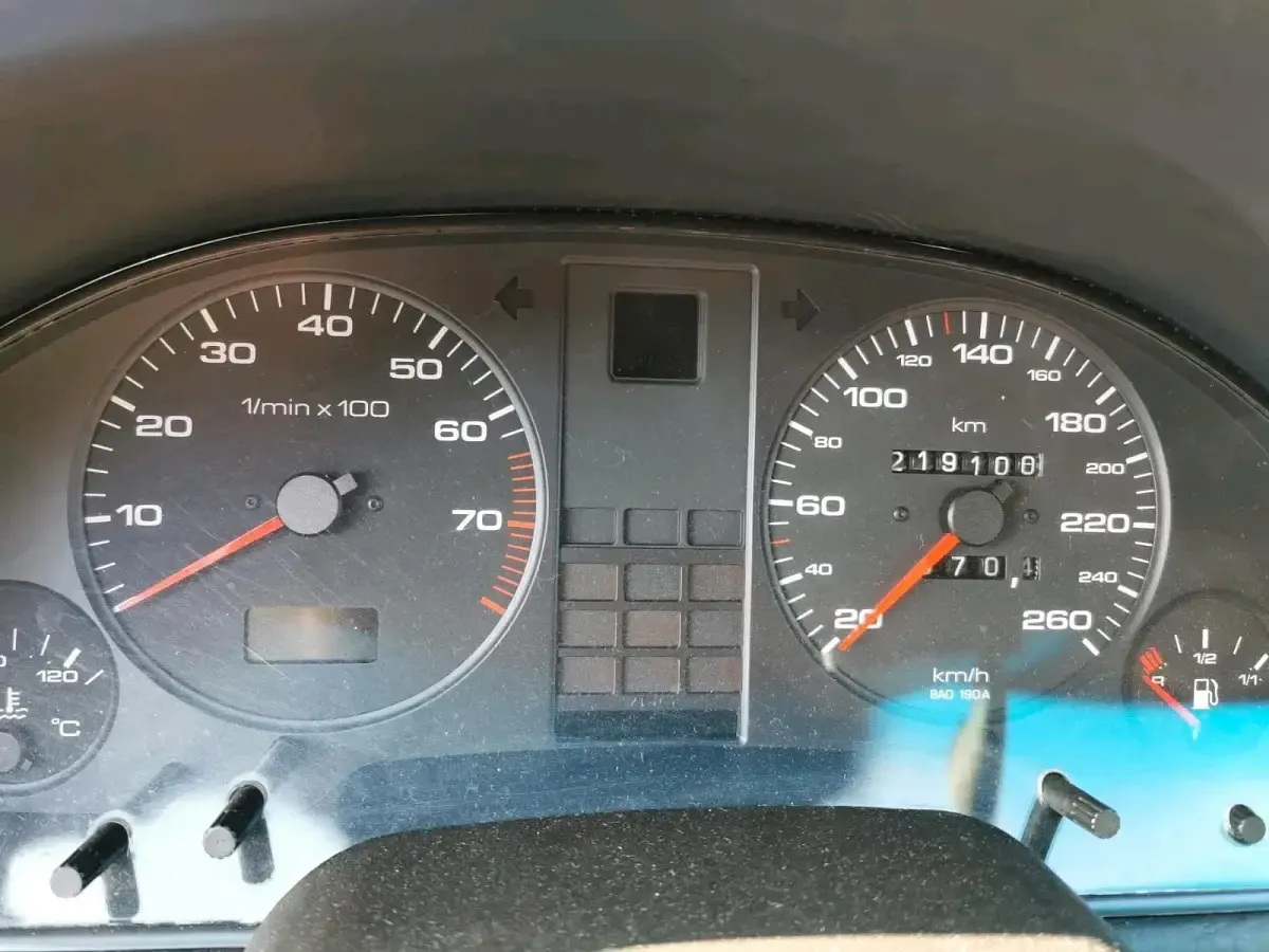 Gebraucht Audi 80 133 PS (97 kW) 1994 Schwarz Kombi