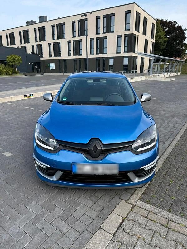 Blau Gebraucht 2014 Renault Mégane Coupé Coupé | 9.100 € - Bild 1/4