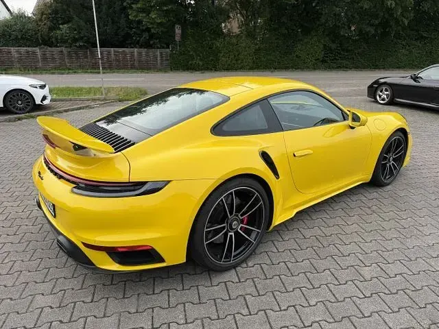 Gebraucht Porsche 992 581 PS (427 kW) 2021 Silber Coupé