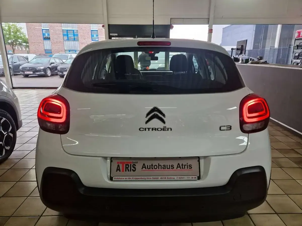 Gebraucht Citroën C3 82 PS (60 kW) 2023 Weiß Kleinwagen
