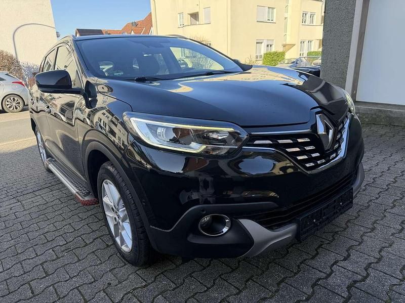 Gebraucht Renault Kadjar Life 131 PS (96 kW) 2016 Schwarz SUV