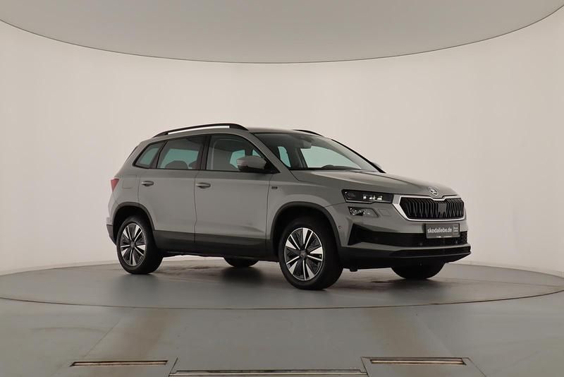 Gebraucht Skoda Karoq Selection 150 PS (110 kW) 2025 Steelgrau SUV