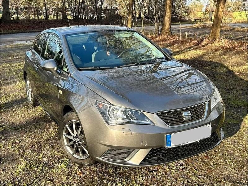 Grau Gebraucht 2017 Seat Ibiza SC Kleinwagen | 5.500 € - Bild 1/4