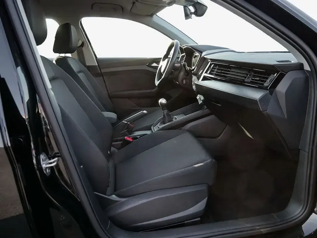 Gebraucht Audi A1 Sportback 95 PS (69 kW) 2023 Mythosschwarz metallic Kleinwagen