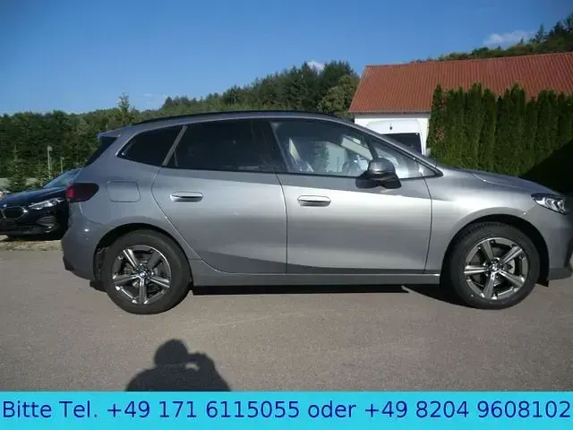 Gebraucht BMW 218 Active Tourer Sport Line 150 PS (110 kW) 2025 Grau Van / Kleinbus