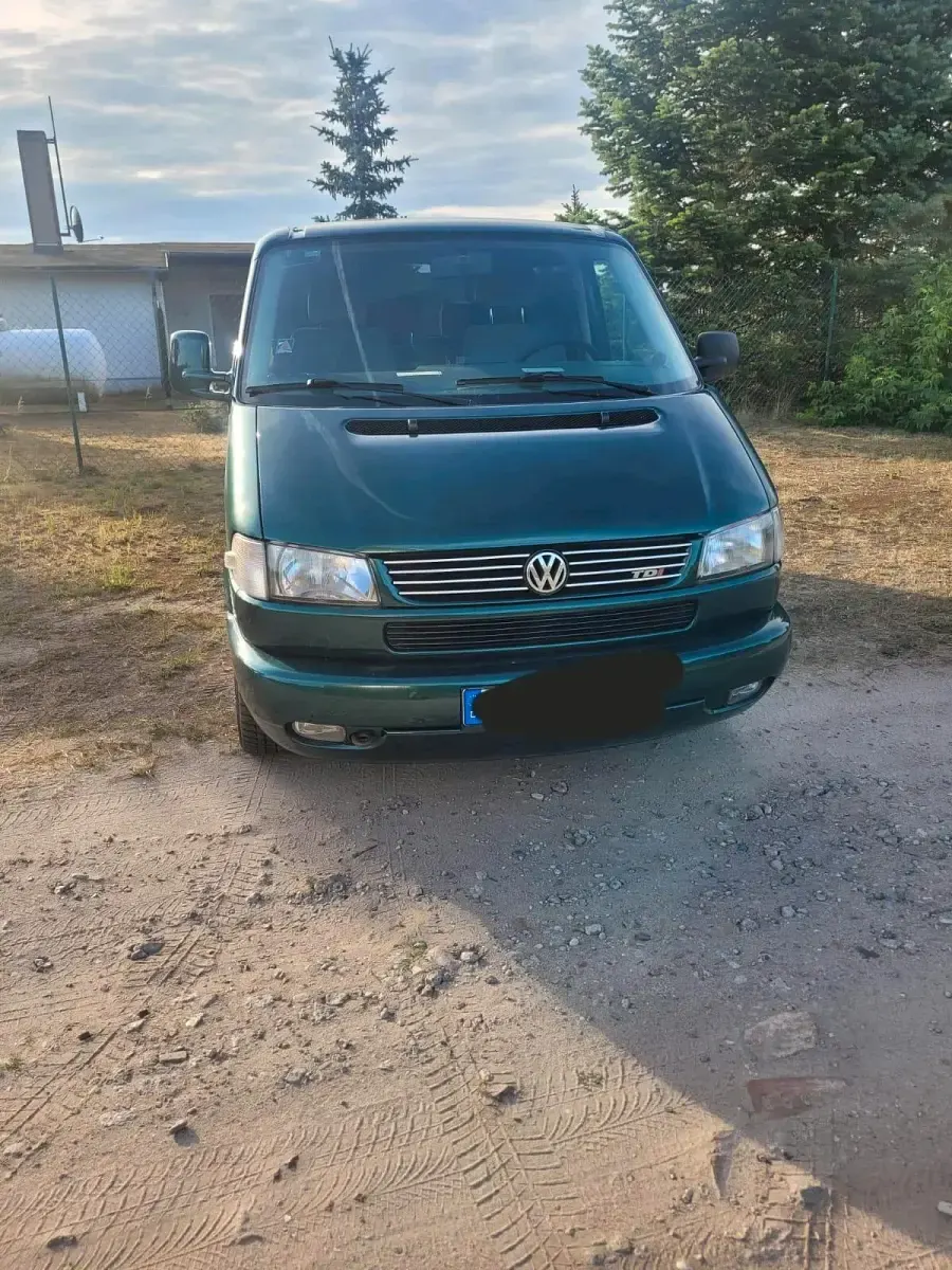 Gebraucht VW T4 150 PS (110 kW) 1998 Grün Van